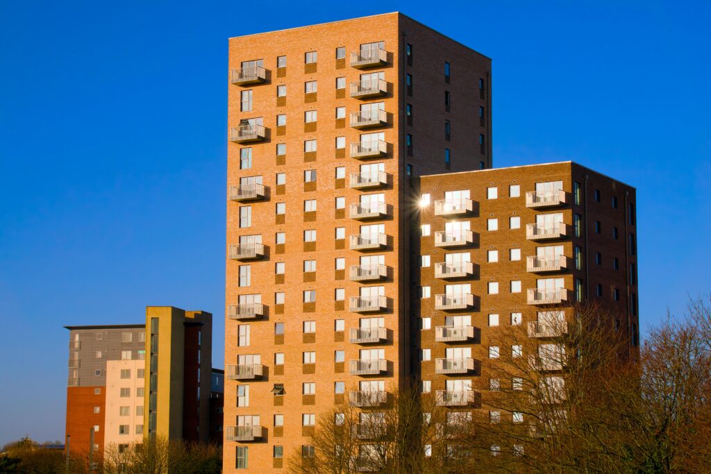 Free stock photo of apartment living, apartments, balcony